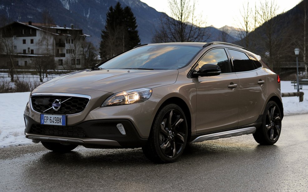 Volvo v40 Cross Country 2012