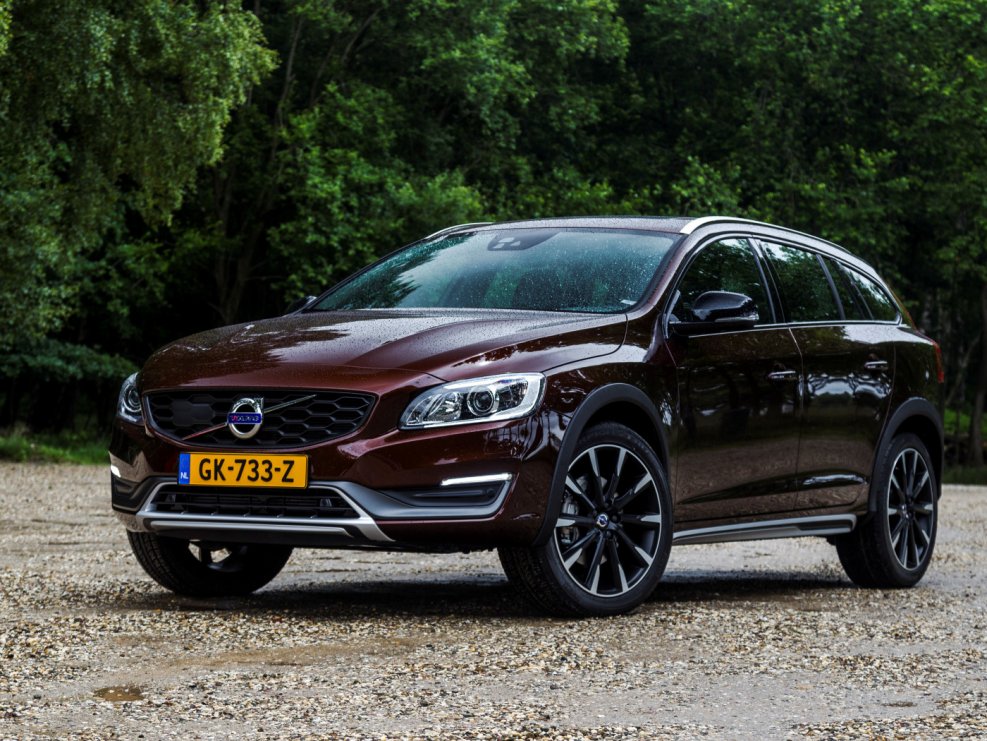 Volvo v60 Cross Country 2018