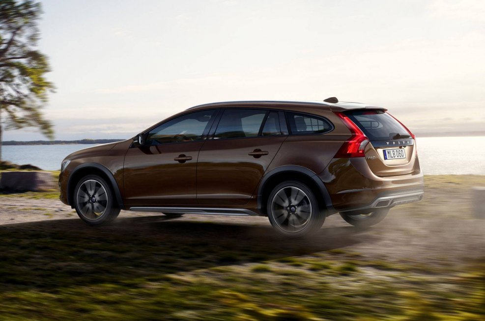 Volvo v60 Cross Country