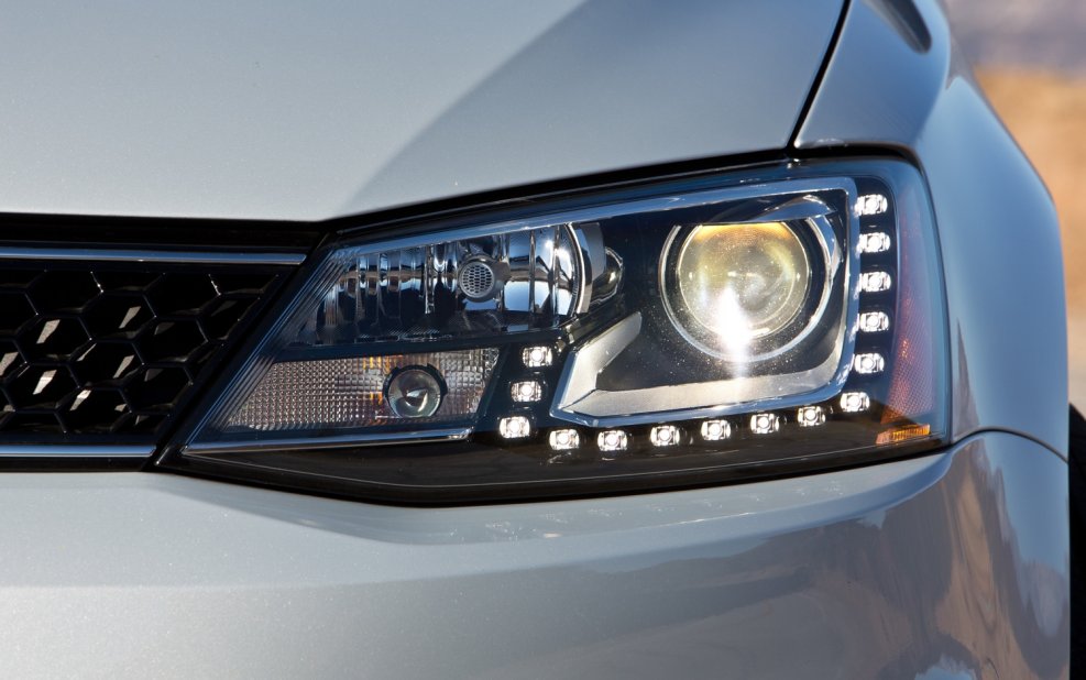 Led фары на Фольксваген Джетта