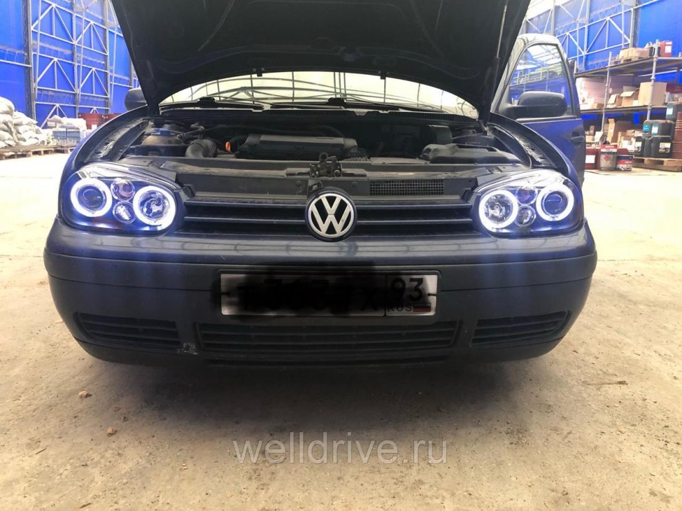 Volkswagen Golf 4 фары