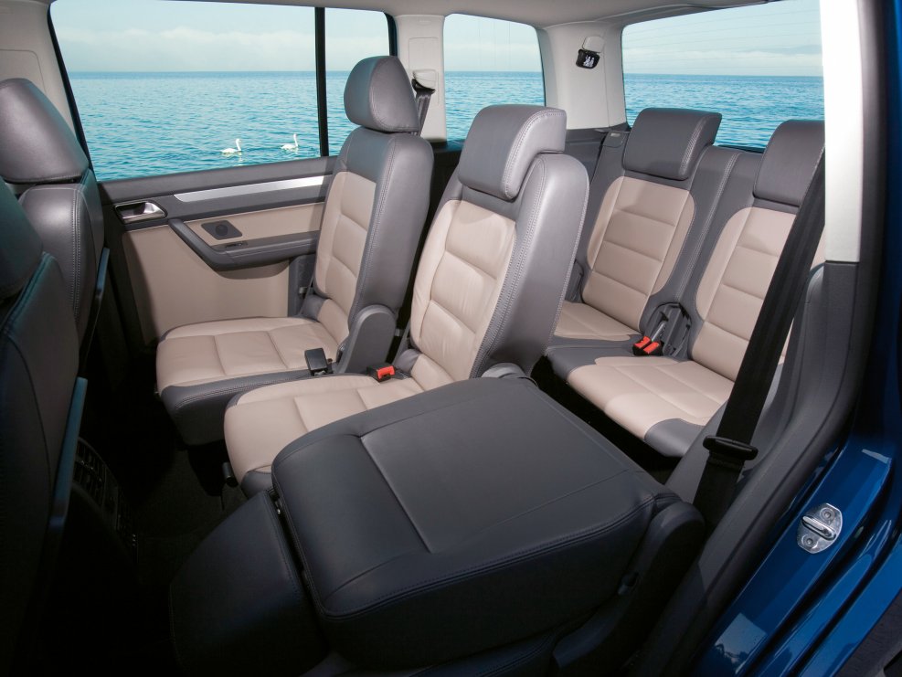 Volkswagen Touran 2006 салон