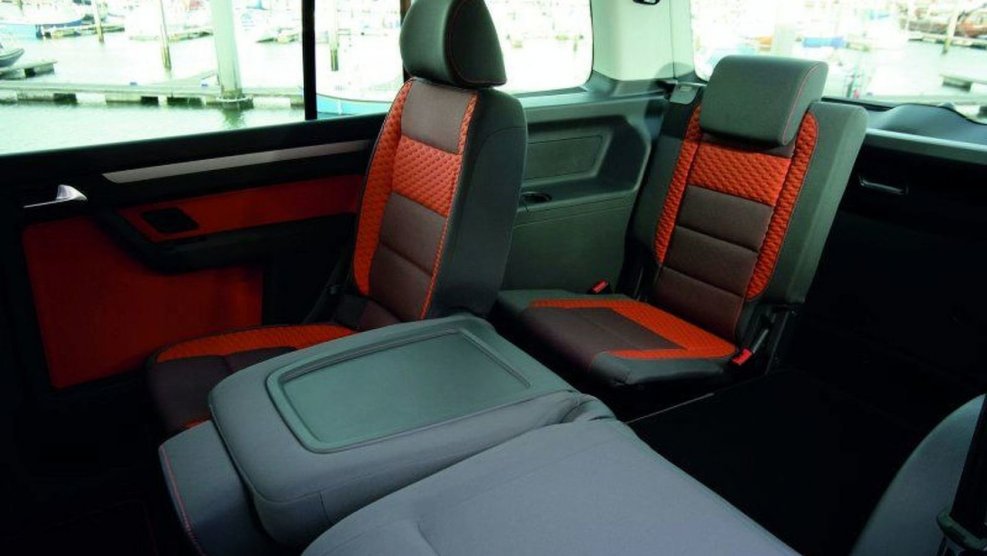 Volkswagen Cross Touran салон