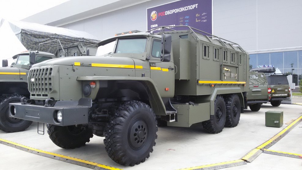 Бронированный Урал 6995