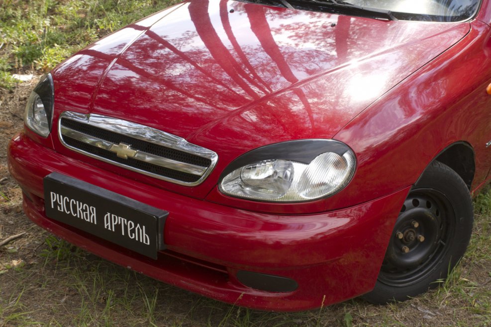 Chevrolet lanos реснички на фары