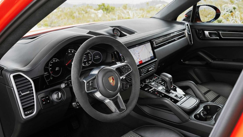 Porsche Cayenne Coupe 2019 салон