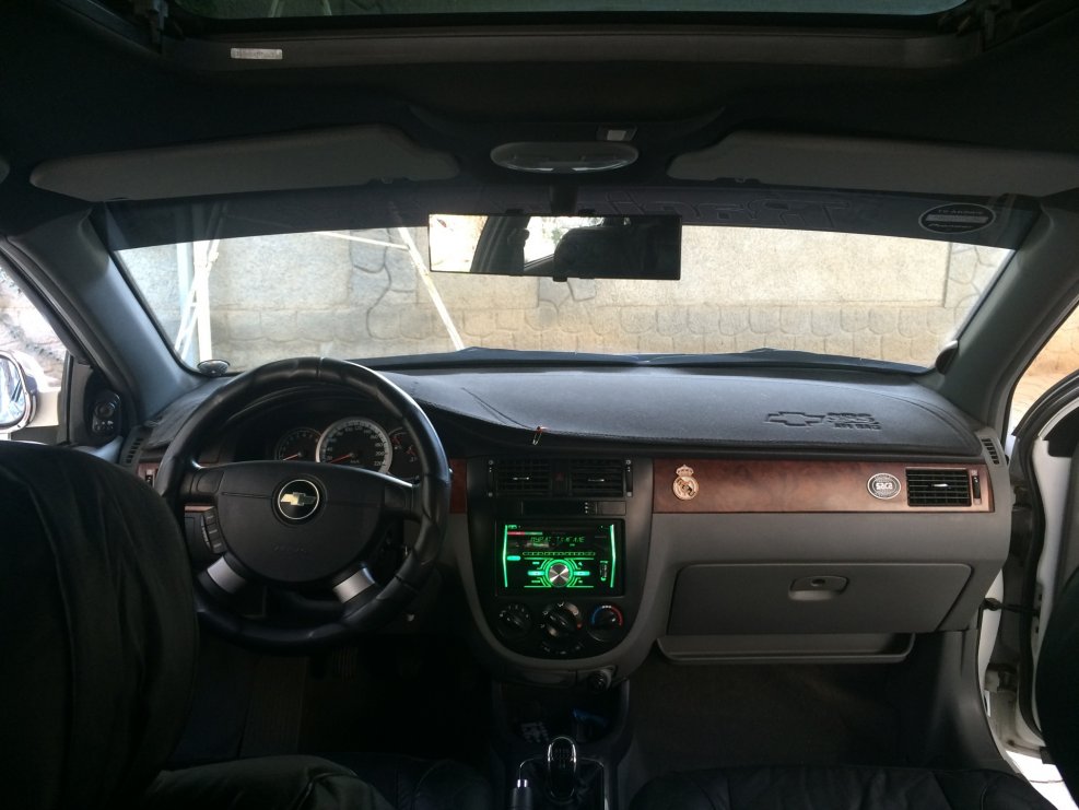 Chevrolet Lacetti 2010 салон