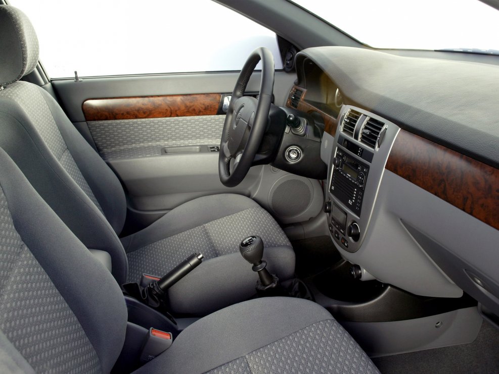 Chevrolet Lacetti sedan салон