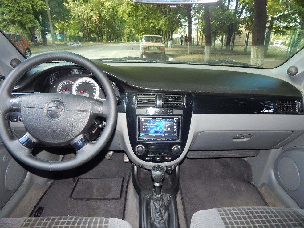 Chevrolet Lacetti 2012 салон