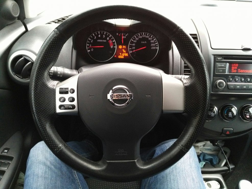 Nissan Note руль 2007