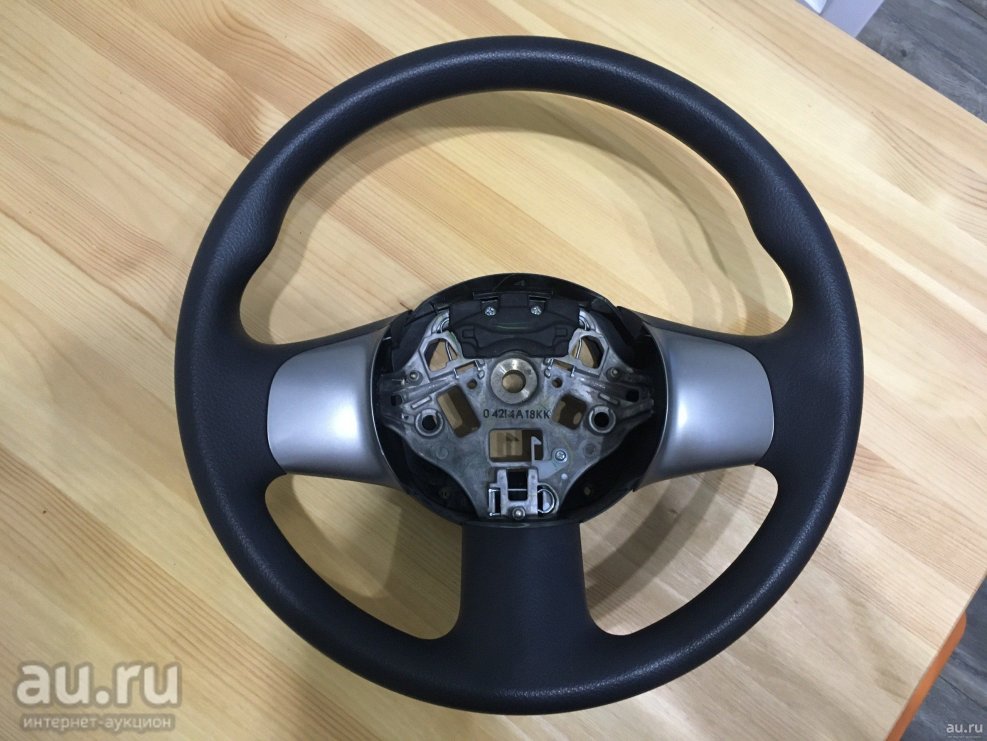 Руль Nissan Note