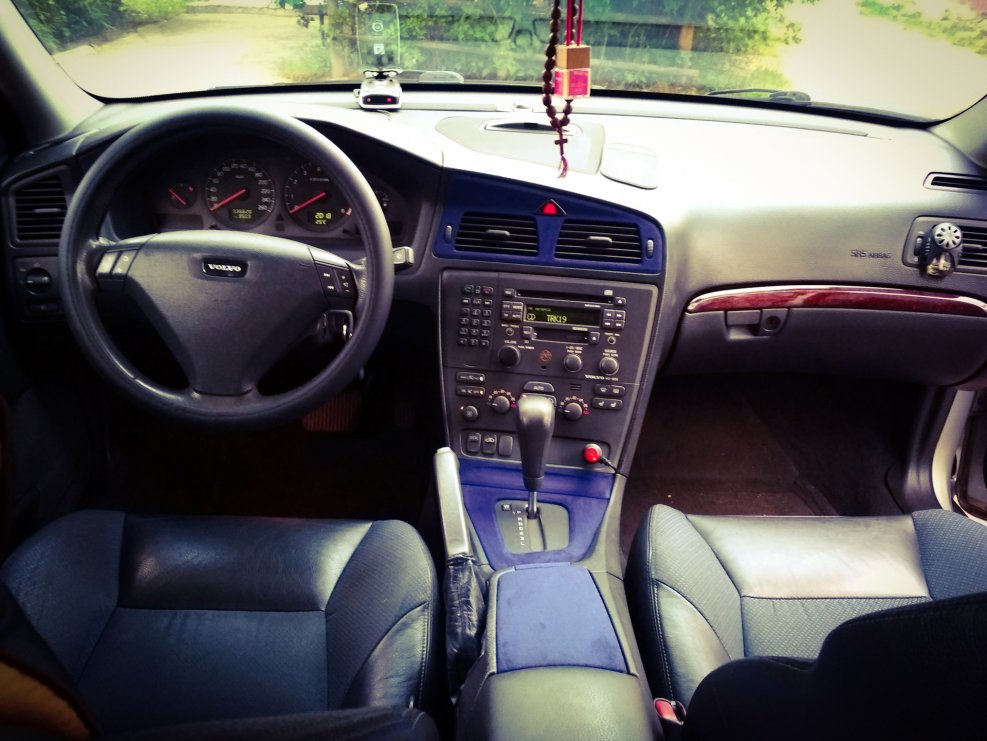 Volvo s60 1 Рестайлинг салон