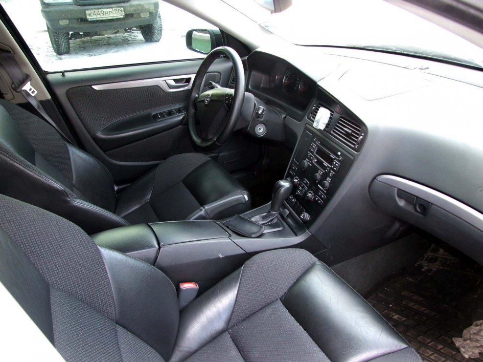 Volvo s60 2007 салон