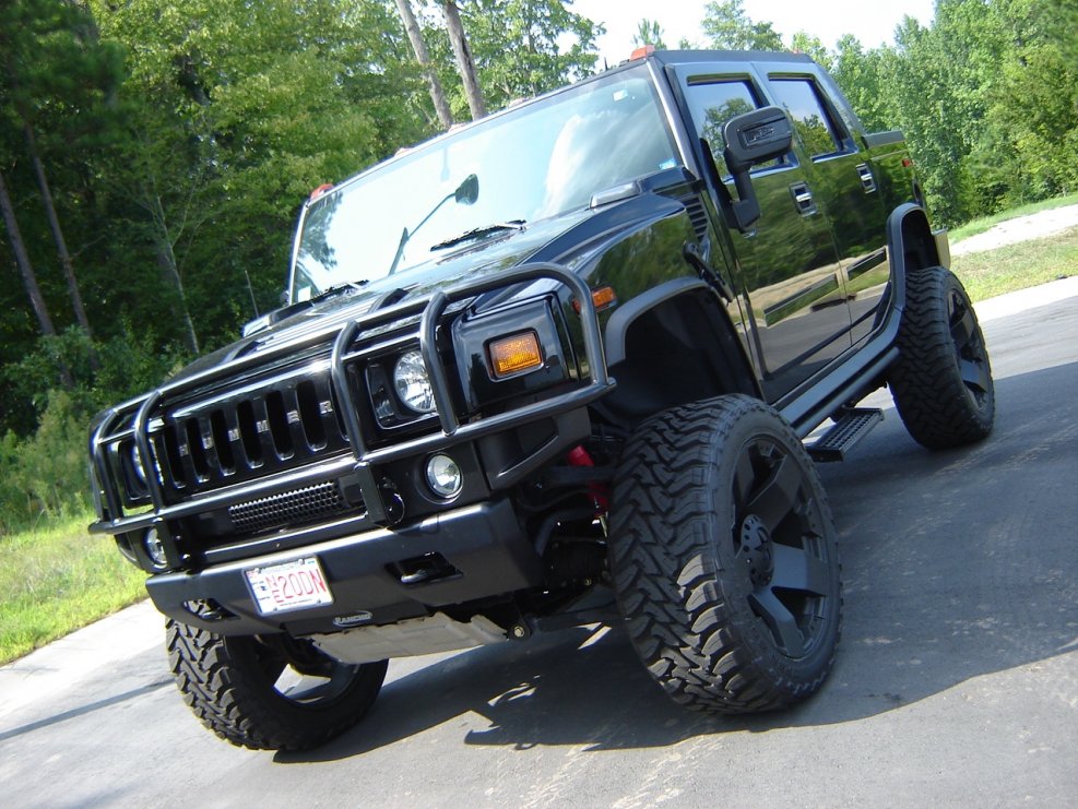 Hummer h2 SUV off Road