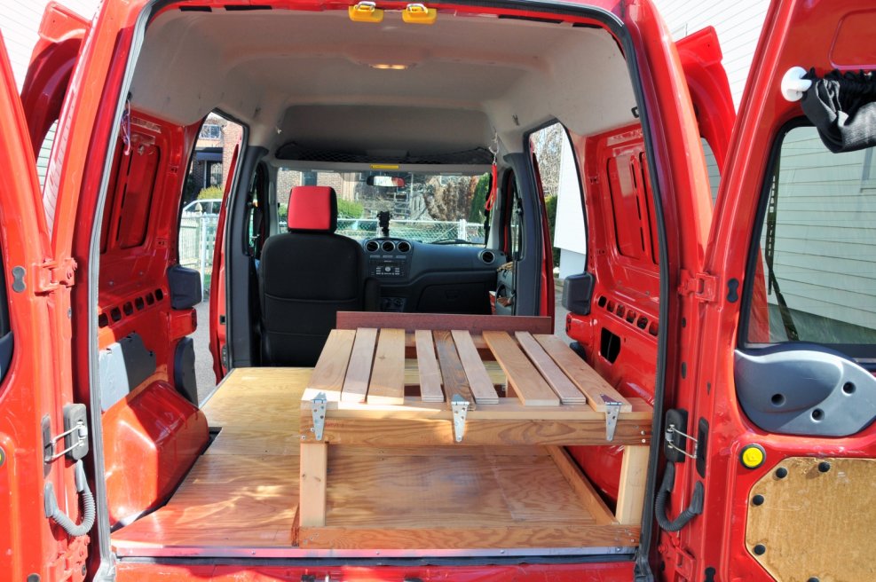Ford Courier 2018 салон