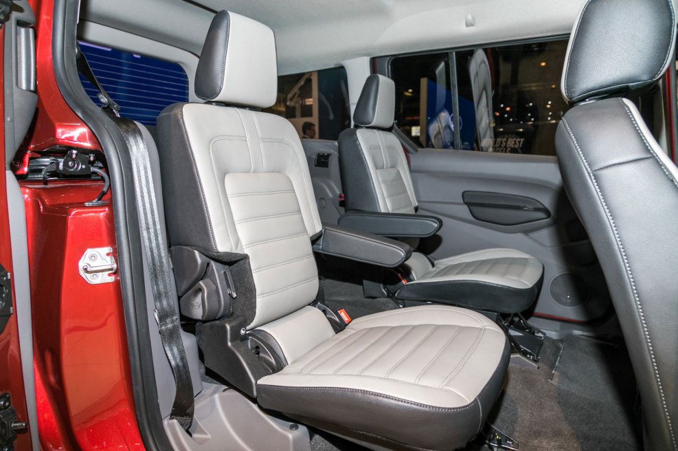 Ford Transit connect 2008 фургон салон