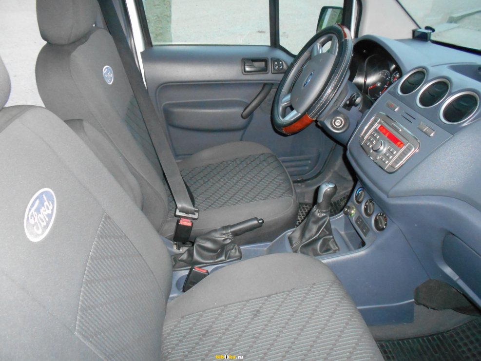 Ford connect 2006 салон