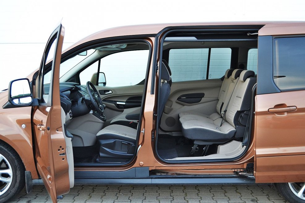 Ford Transit connect 2000 салон