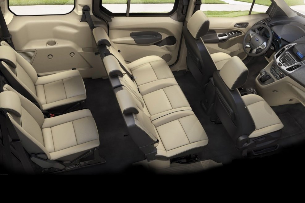 Ford Transit connect салон