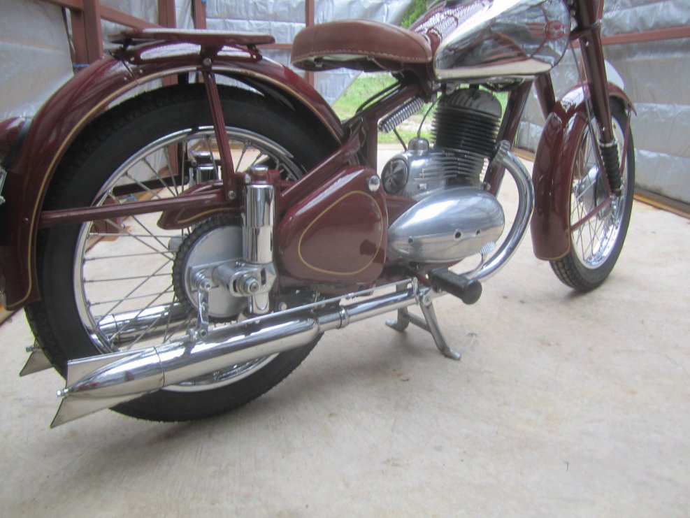 Мотоцикл Ява Перак 250-350 двигатель