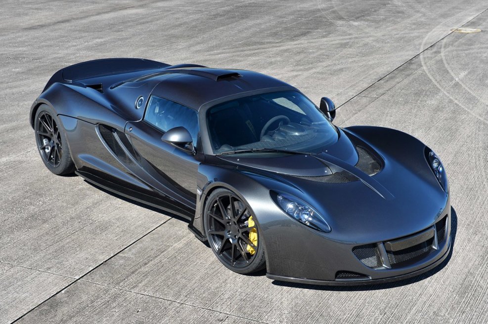 Машина Hennessey Venom gt