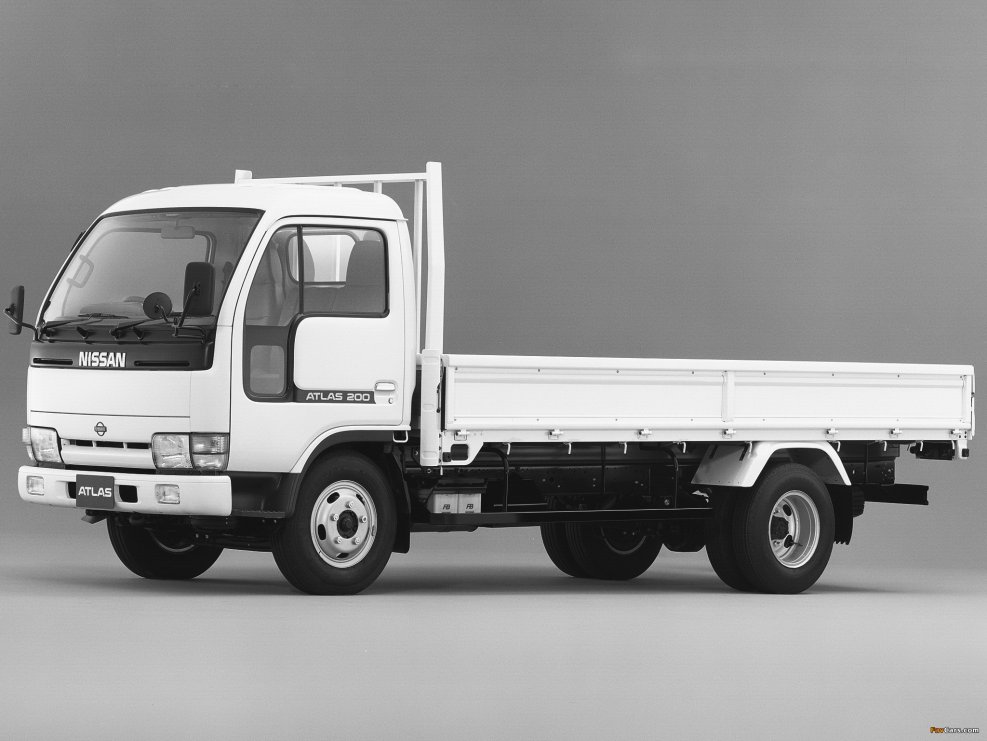 Грузовичок Nissan Atlas