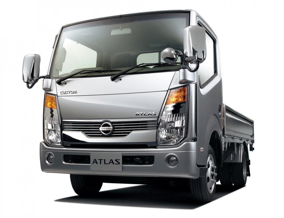 Nissan Atlas 5