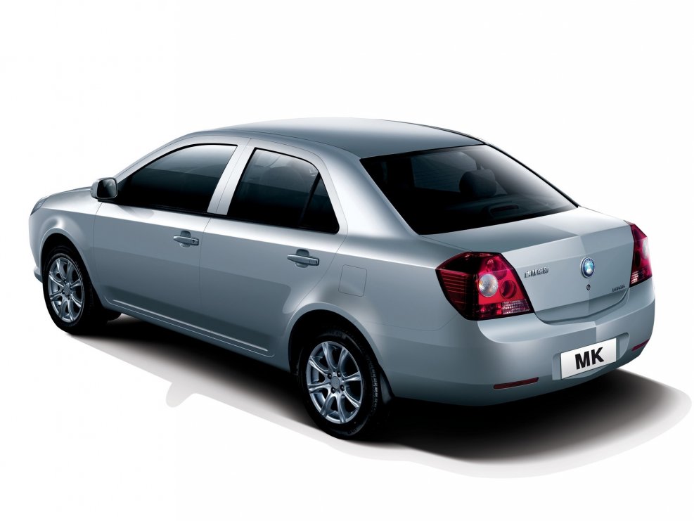 Geely Emgrand ес7 седан