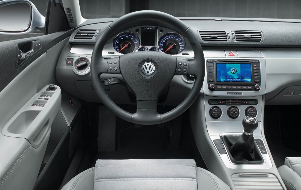 VW Passat b6 Interior