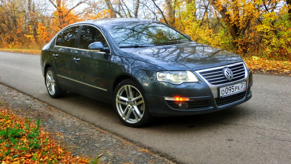 Volkswagen Passat b6 Red