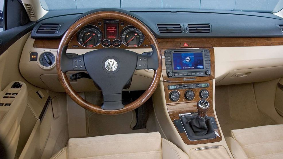 Volkswagen Passat b6 салон