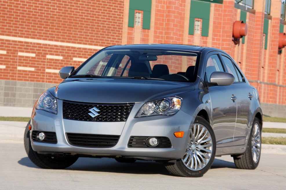 Suzuki седан Kizashi 2017