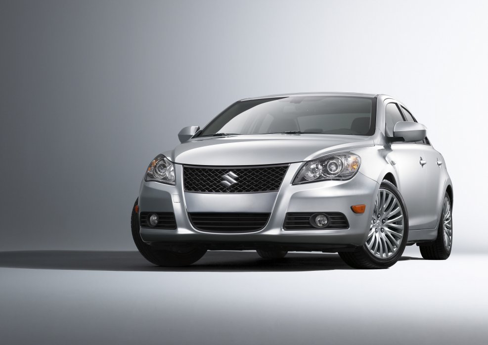 Suzuki седан Kizashi