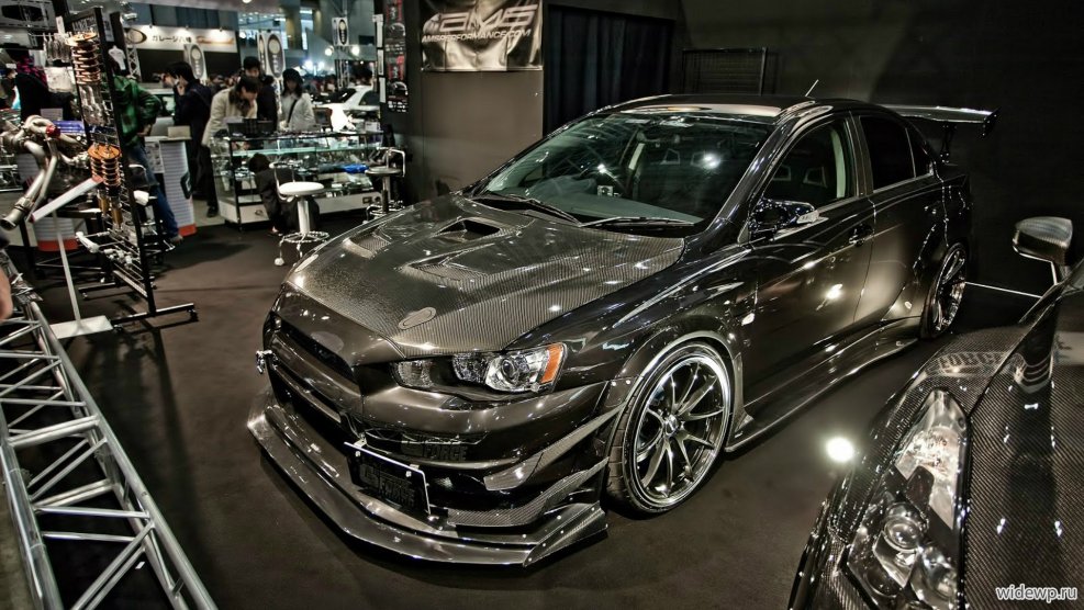 Mitsubishi Lancer 10 Chrome
