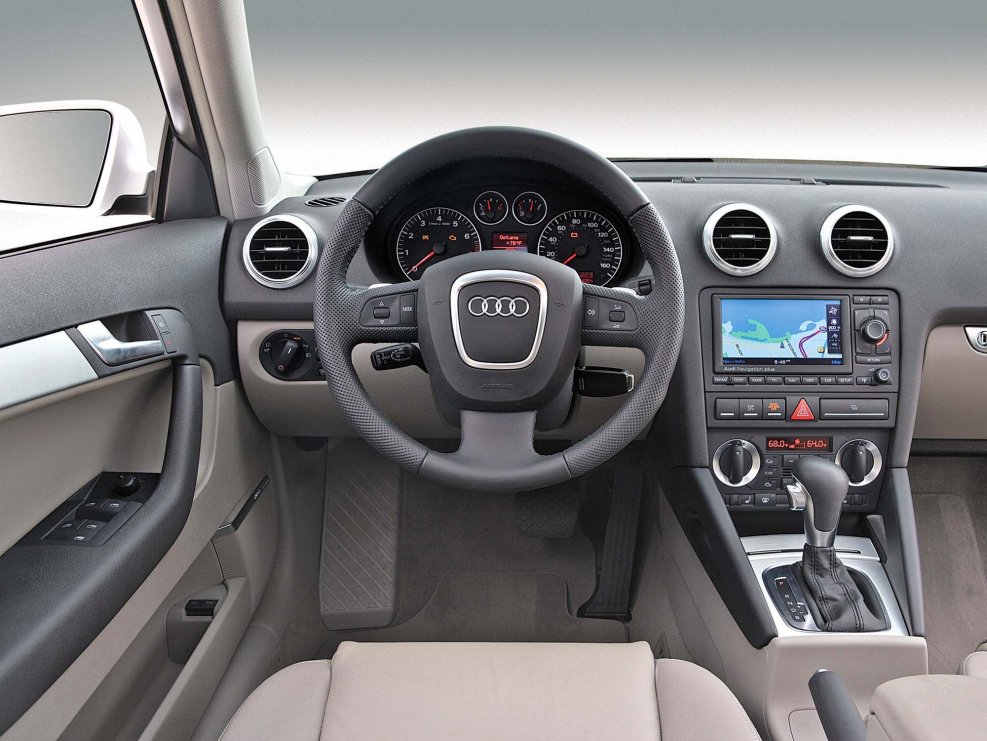Audi a3 Sportback салон