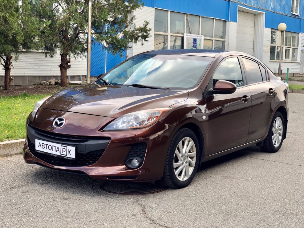 Мазда 3 BL седан коричневый