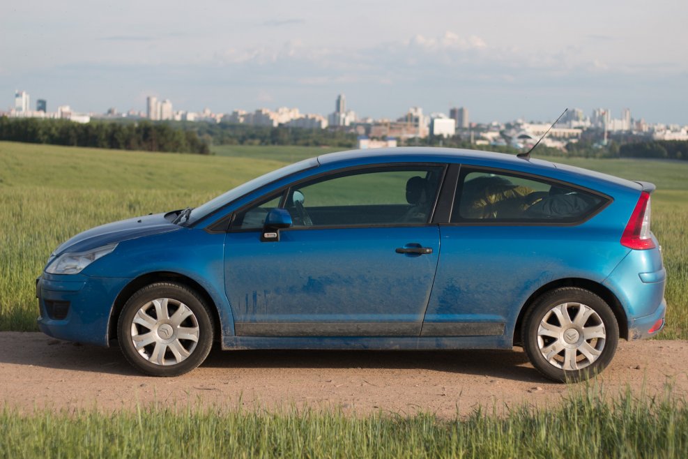 Citroen c4 Coupe синий