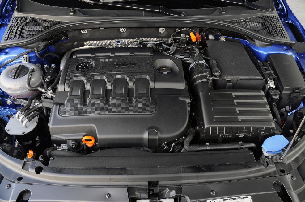 Škoda Octavia a7 под капотом
