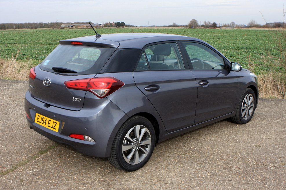 Hyundai i20 Rear 2015
