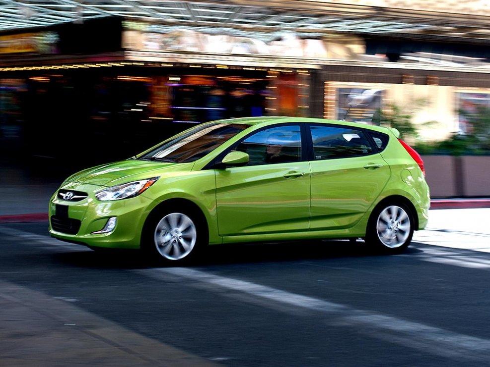 Hyundai Accent Hatchback 2015