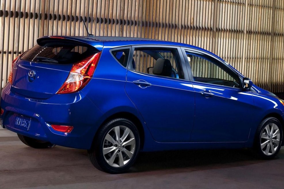 Hyundai Solaris 2013 хэтчбек