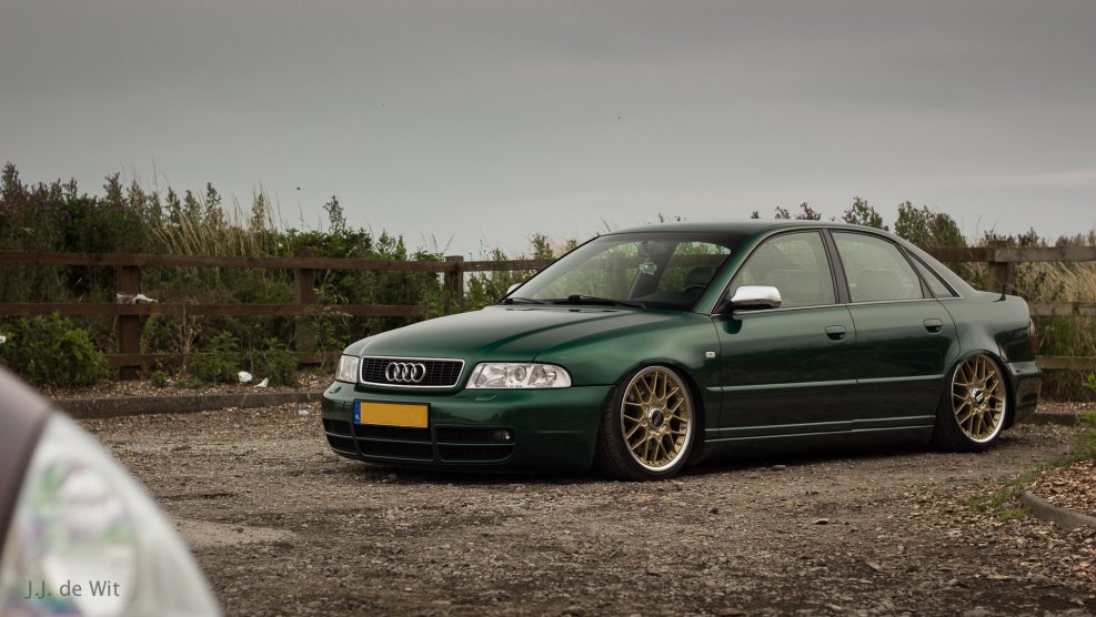Audi a4 b5 stance Green