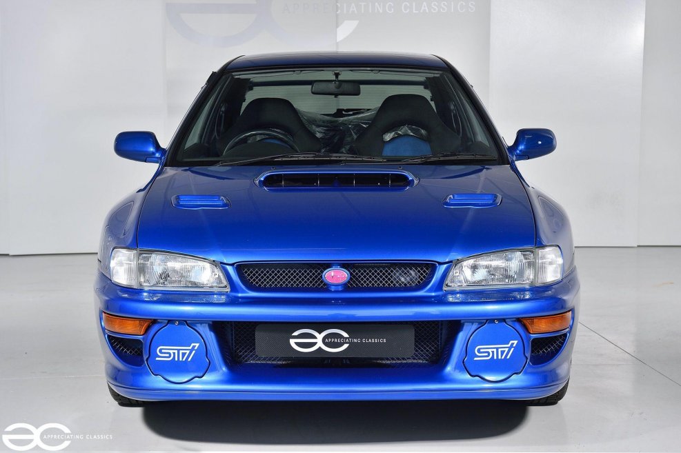 Субару Импреза WRX STI 22b зад