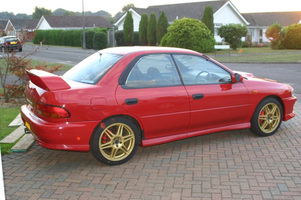 Субару Импреза WRX STI 1998
