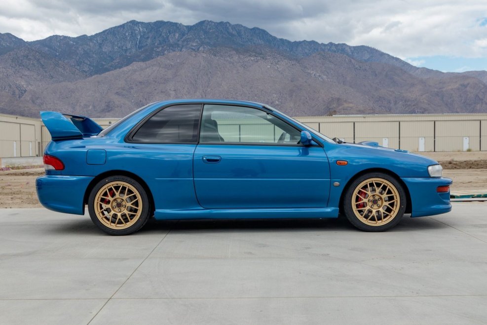 Субару Импреза 22b STI