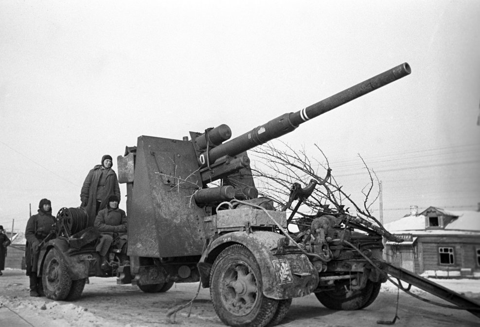 88-Мм зенитная пушка Flak 18/36/37 в бою