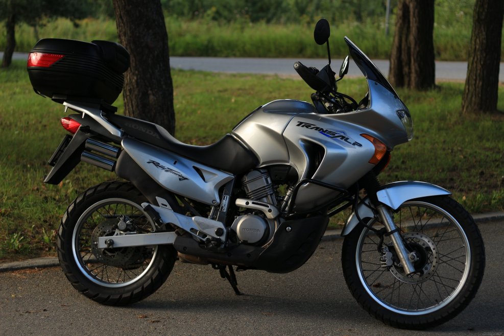 Honda Transalp 650