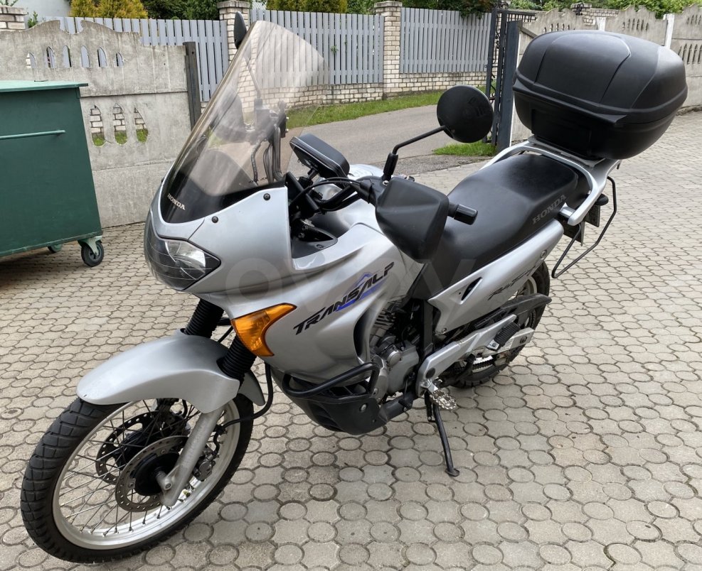 Honda xl650v