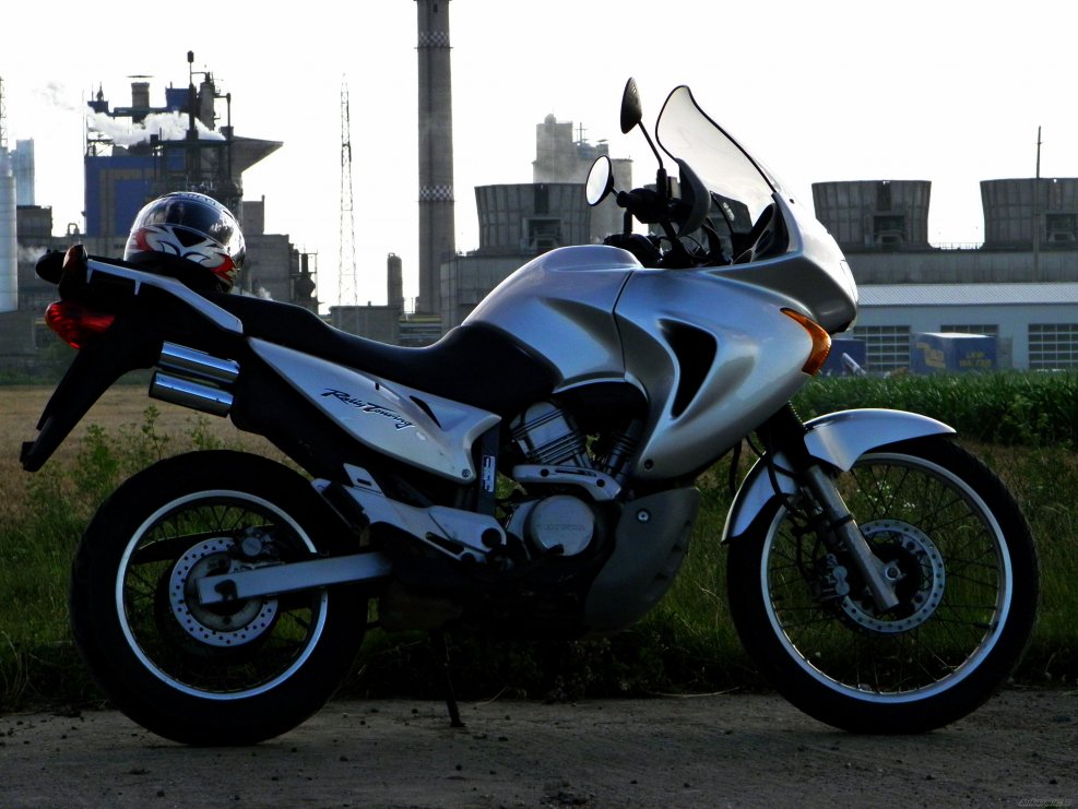 Honda трансальп 650