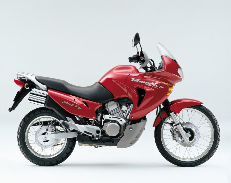 Honda турэндуро 650